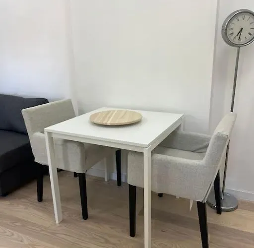 Kopernikova شقة بلغراد